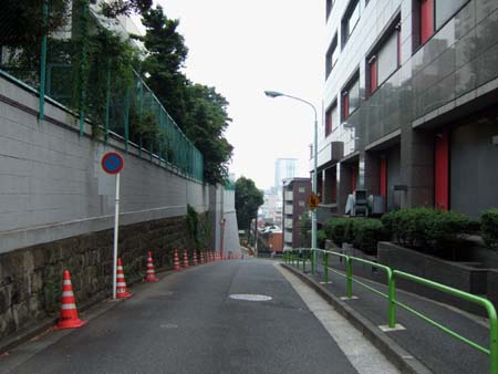 狸穴坂02