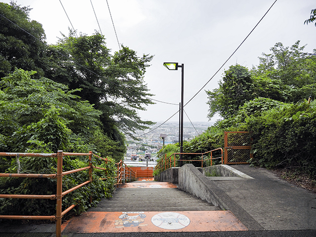 「巨人への道」とスカイシャトル1