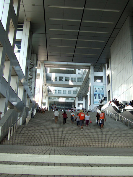 フジテレビの大階段1