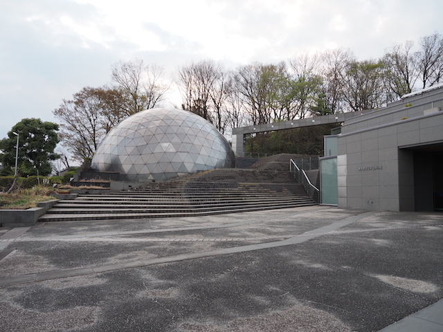 東大和市立郷土博物館大階段2
