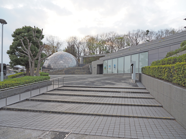 東大和市立郷土博物館大階段1