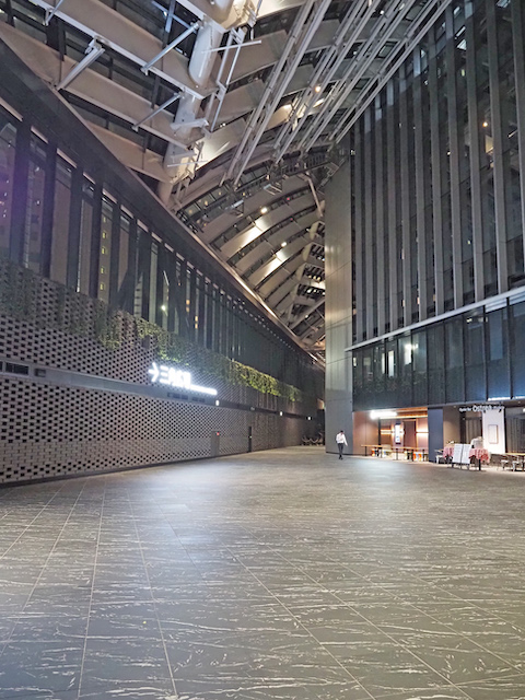 新宿住友ビルの階段と出雲大社【とある街の風景420】3