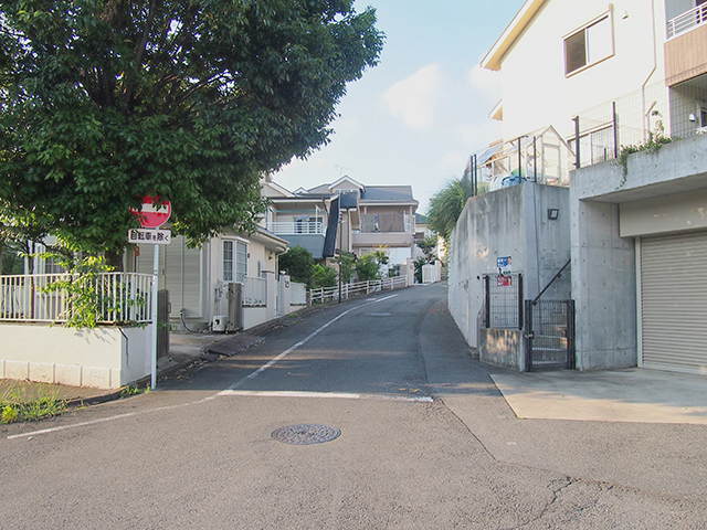 かなしい坂【NO.487】1