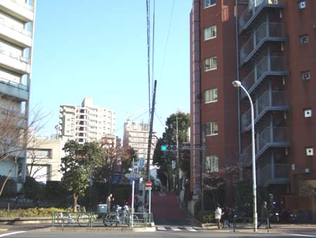 鉄砲坂 (NO.83) 2