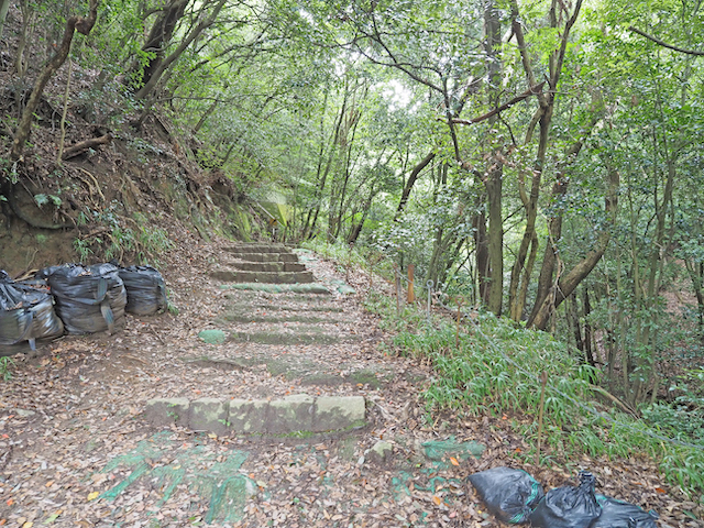 五鬼城展望公園までの山道をぶらり3