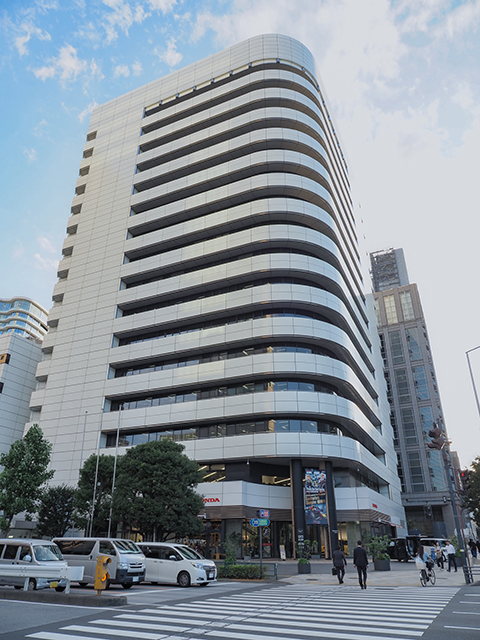 Honda青山ビル建て替えへ2