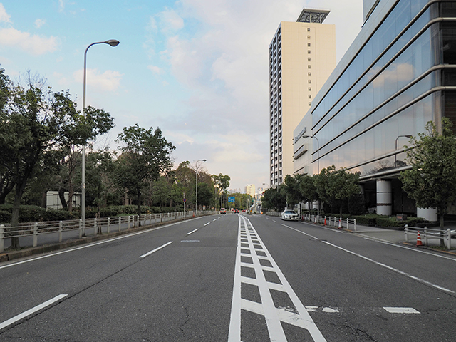 法円坂【とある街の風景381】1+