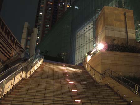 真夜中の六本木ヒルズ04