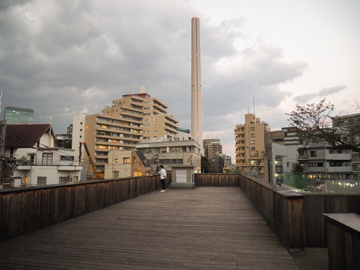 ログロード代官山横の坂道2