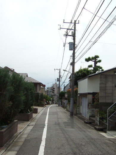 大田区立郷土博物館の北側にある眺望坂3