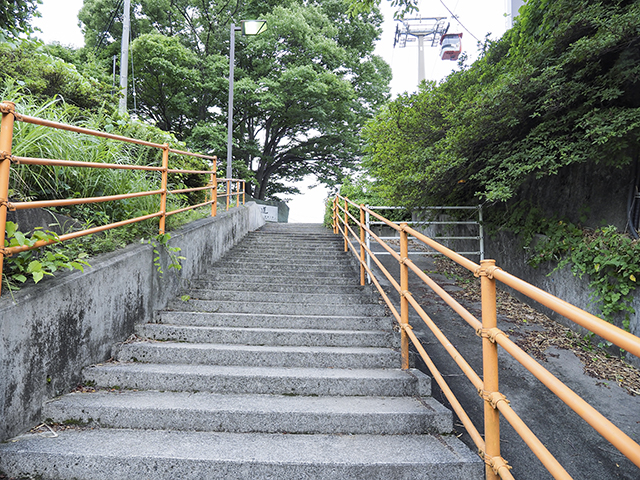 「巨人への道」とスカイシャトル3