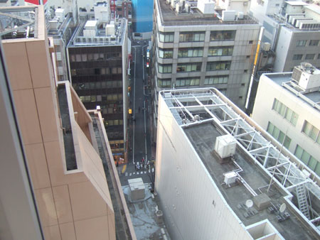 渋谷ヒカリエと宮益坂5