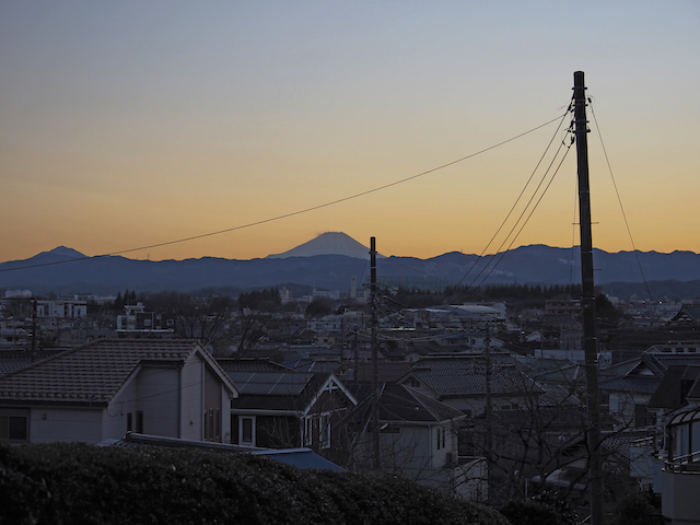 お伊勢山遊歩道からの富士山【とある街の風景416】2