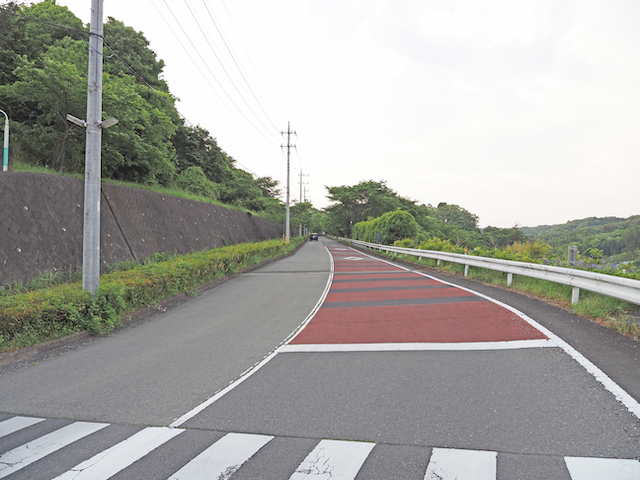 日の出町役場へ下る坂道【とある街の風景425】2