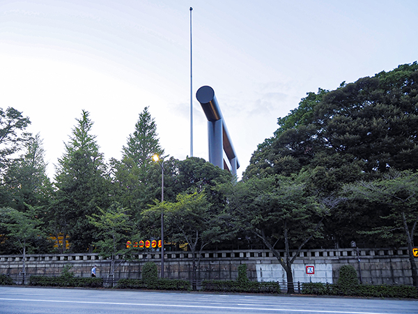 九段坂公園と九段坂2
