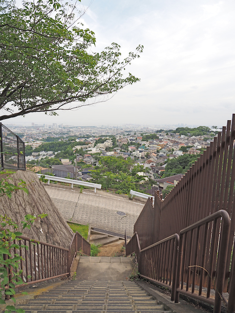 「苦楽園みはらし公園」前の眺望坂2