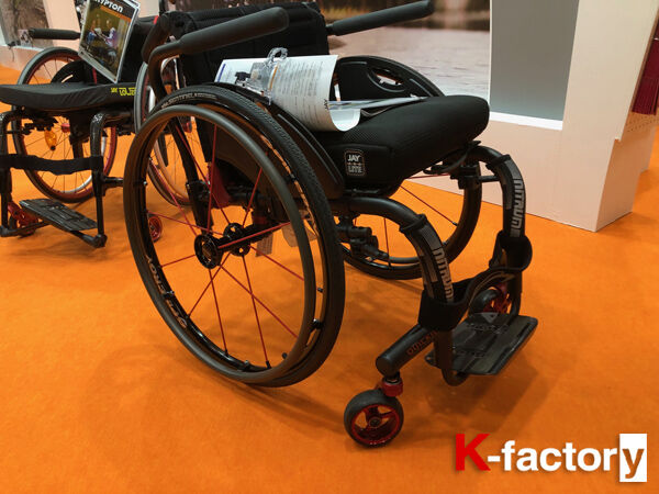 【注意！スポーク損傷あり】スピナジー ホイール オーエックスエンジニアリング 注意！スポーク損傷あり】スピナジー ホイール オーエックス