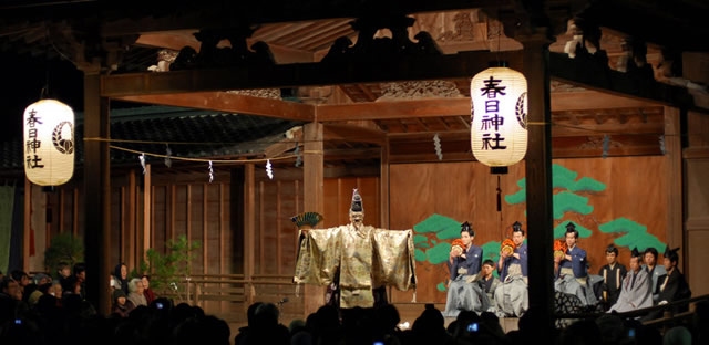 春日神社の能舞台_元旦翁