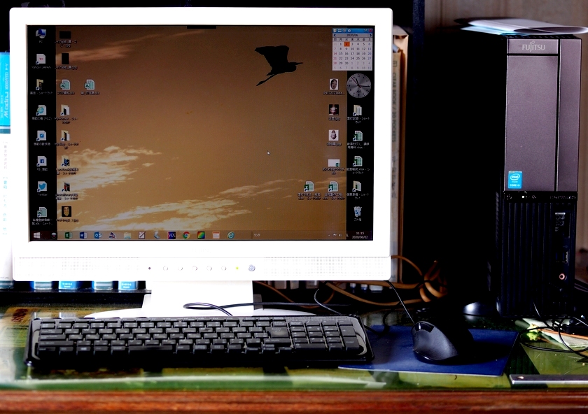 Fujitsu(VL-19WM1)_ワイド19型(1440x900)