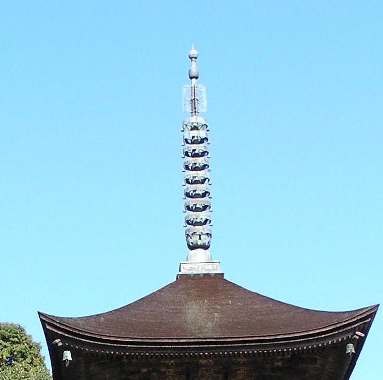 瑠璃光寺_五重塔の九輪