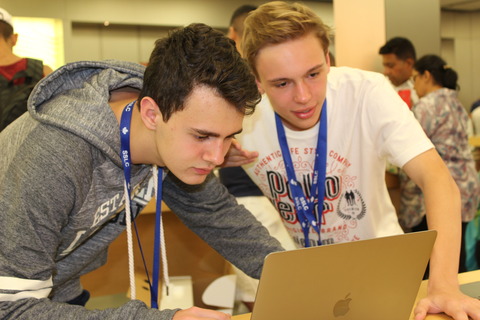 friends-looking at computer together