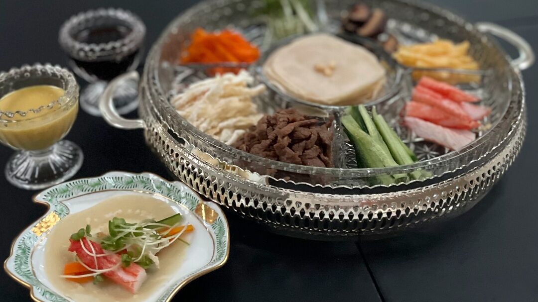 韓国漆器 螺鈿 九節板 クジョルパン 父の骨董コレクション】韓国螺鈿