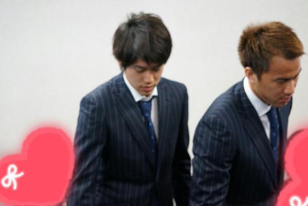 うっちー画像 スーツで移動 内田篤人 でいりーふぉと うっちー画像 スーツで移動 内田篤人 でいりーふぉと