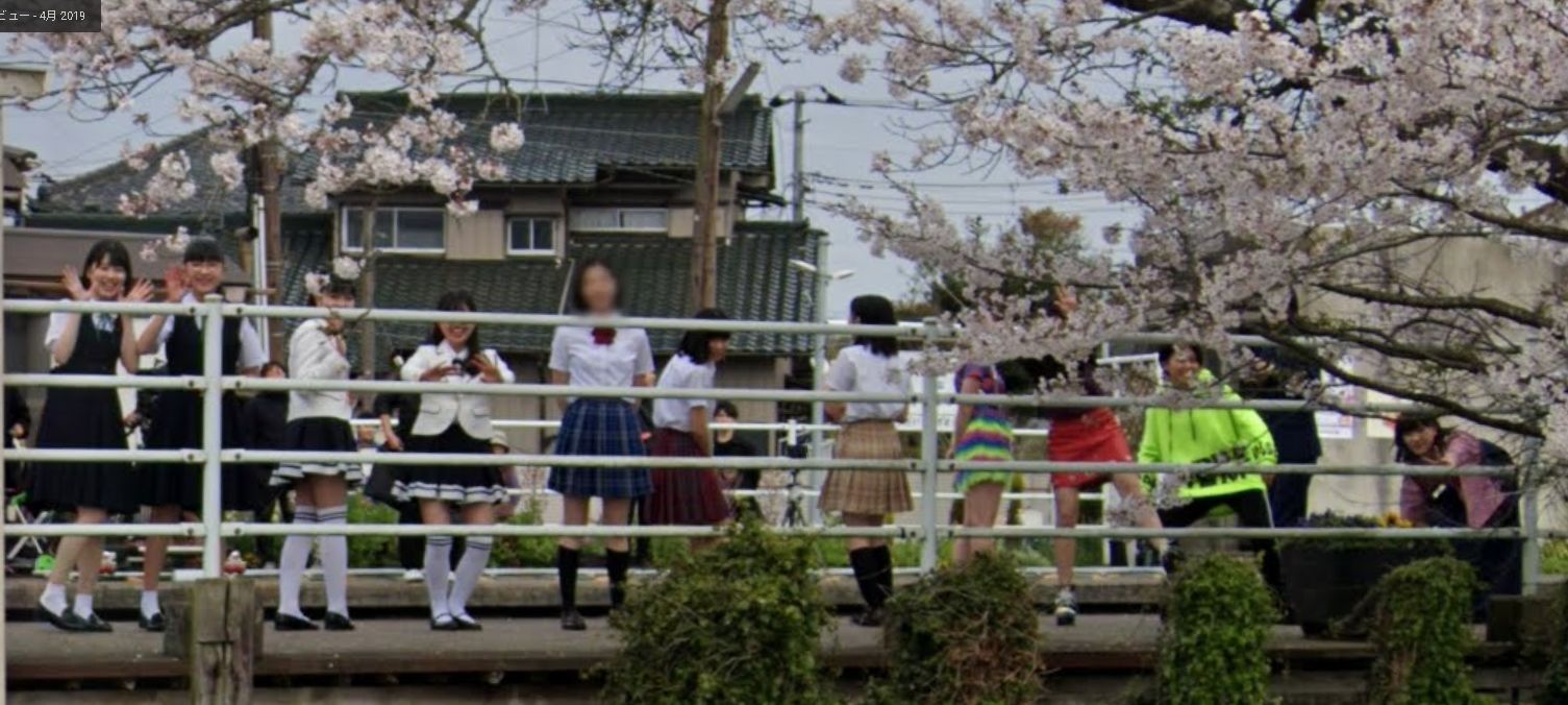 Googleマップに 眼鏡の男の子 Mv撮影中のビヨーンズが映り込むｗｗｗｗｗ ジェイアイドル