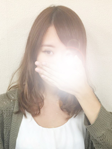 �餤�������