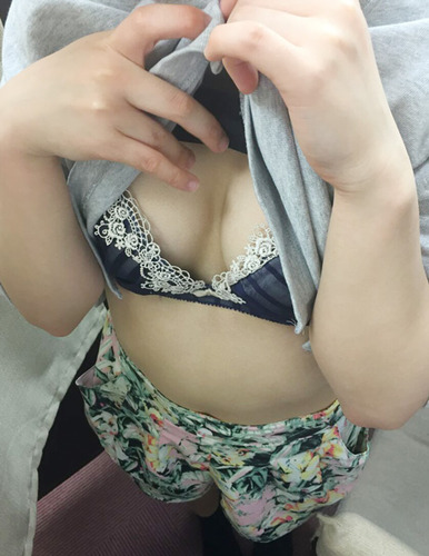 �椺�����