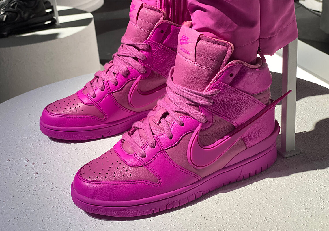 2/3更新】AMBUSH X Nike Dunk High“Cosmic Fuchsia”【2/4発売】アン ...