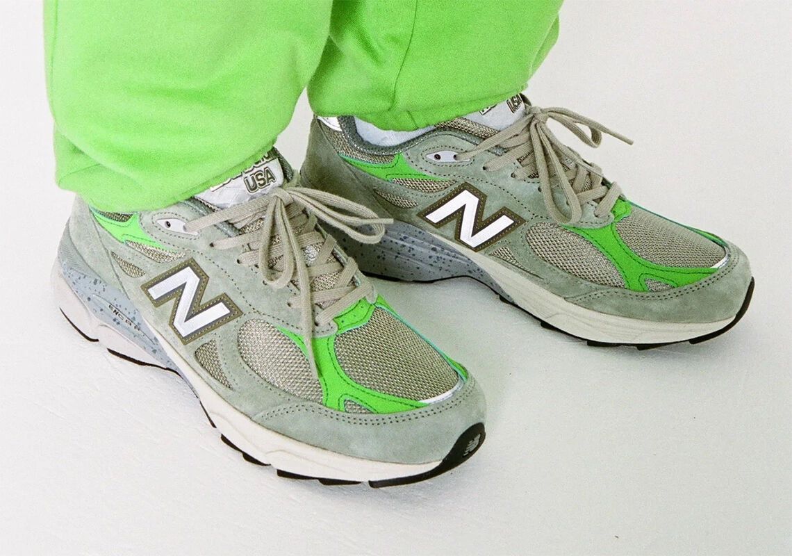 KICKS'N ROLL : ã10/3æ´æ°ãPatta x New Balance 990v3 âOliveâã10/7çºå£²ããã¿ ãã¥ã¼ ãã©ã³ã¹ 990v3 ãªãªã¼ã
