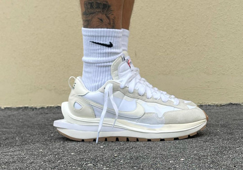 sacai-Nike-VaporWaffle-Sail-Photos-6