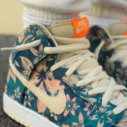 Nike-SB-Dunk-High-Hawaii-CZ2232-300-9