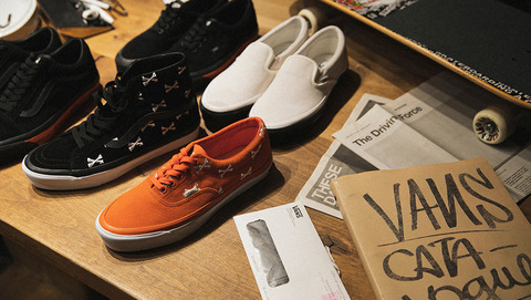関送込! WTAPS ｘVANS クロスボーン スニーカー オレンジのみ 関送込! WTAPS xVANS クロスボーン スニーカー オレンジのみ