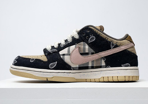 Travis-Scott-Nike-SB-Dunk-Low-3-1