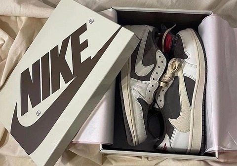 8/1追記】Travis Scott x Air Jordan 1 Low OG “Reverse Mocha 8/1追記】Travis Scott x Air Jordan 1 Low OG “Reverse Mocha