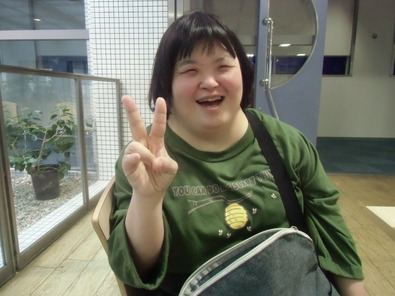 ②