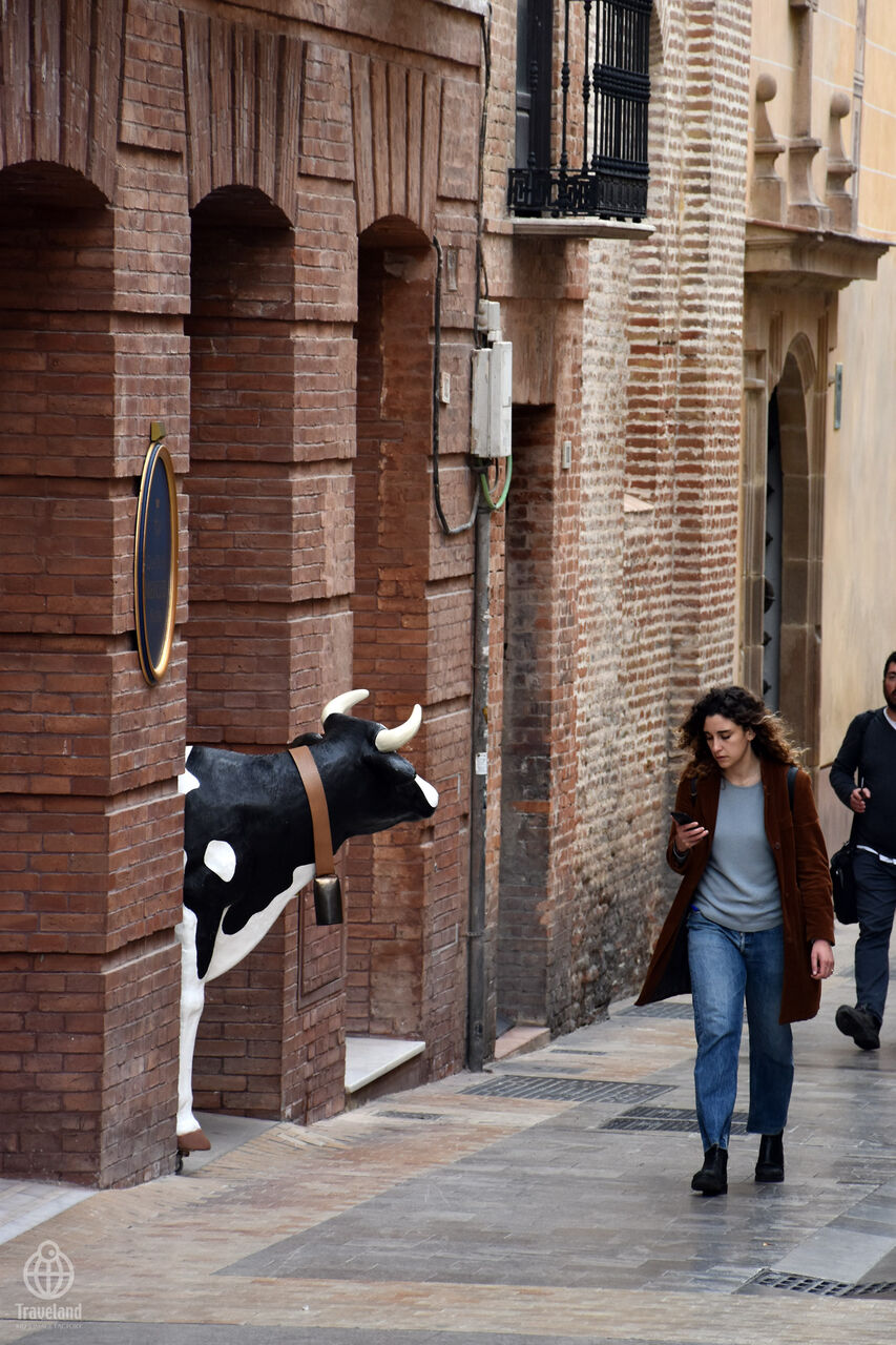 なんで撮ったの 106 牛キャラ ヨコ旅