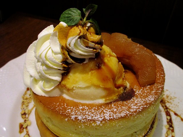 星乃珈琲店阿佐ヶ谷 キャラメルりんごのスフレパンケーキ 新 喜劇らーめん食べ歩き 18 星乃珈琲店阿佐ヶ谷 キャラメルりんごのスフレパンケーキ 新 喜劇らーめん食べ歩き 18
