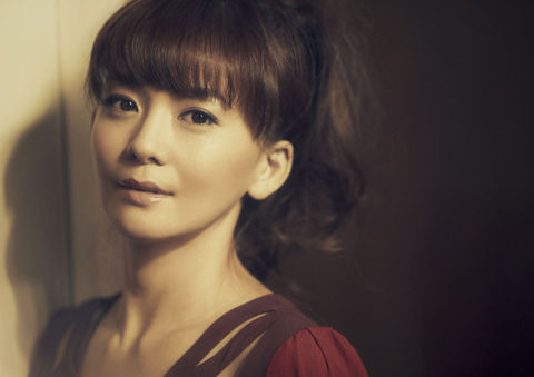 華原朋美_201311A