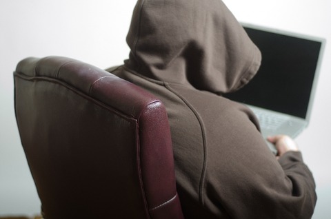 b4fe9306bdd87c33f3290e43369d2f18_s