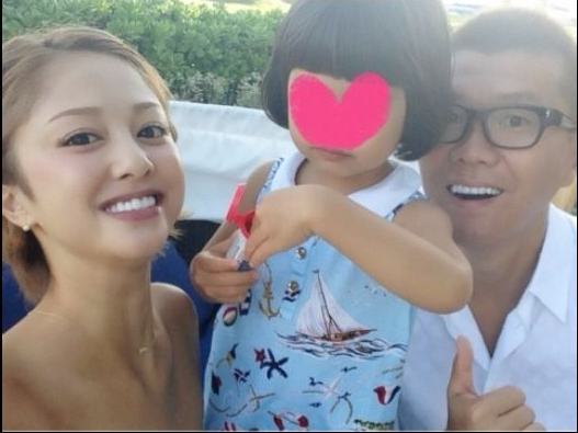 おちまさと 越智千恵子の離婚原因www元嫁の咲丘恵美とは浮気 不倫略奪結婚で別れ 年齢の若い妻と再婚し子供 娘 授かるも残念な結果に 画像あり 2ch 違和感ある夫婦 鬼女まとめログ 生活2chまとめブログ おちまさと 越智千恵子の離婚原因www元嫁の咲丘恵美とは浮気 不倫略奪結婚で別れ 年齢の若い妻と再婚し子供 娘 授かるも残念な結果に 画像あり 2ch 違和感ある夫婦 鬼女まとめログ 生活2chまとめブログ