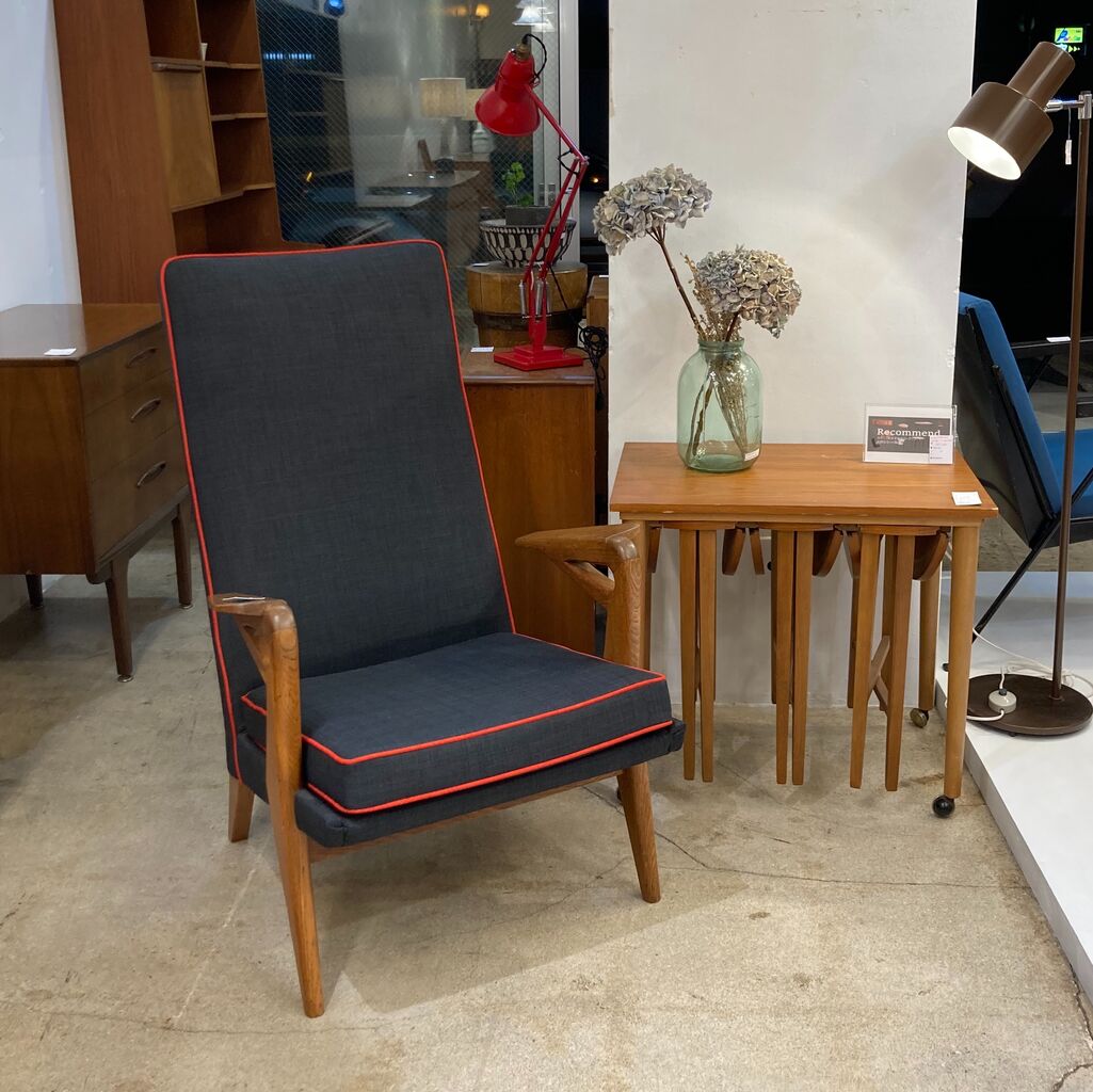 RAF SIMONSの自宅 : Antiques & Repair eel : News RAF SIMONSの自宅 : Antiques & Repair eel : News