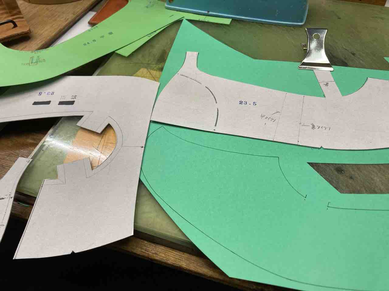 型紙 靴を作るが靴職人と呼ばれるのはちょっと つくりて野島と新人マキコのブログ 型紙 靴を作るが靴職人と呼ばれるのはちょっと つくりて野島と新人マキコのブログ