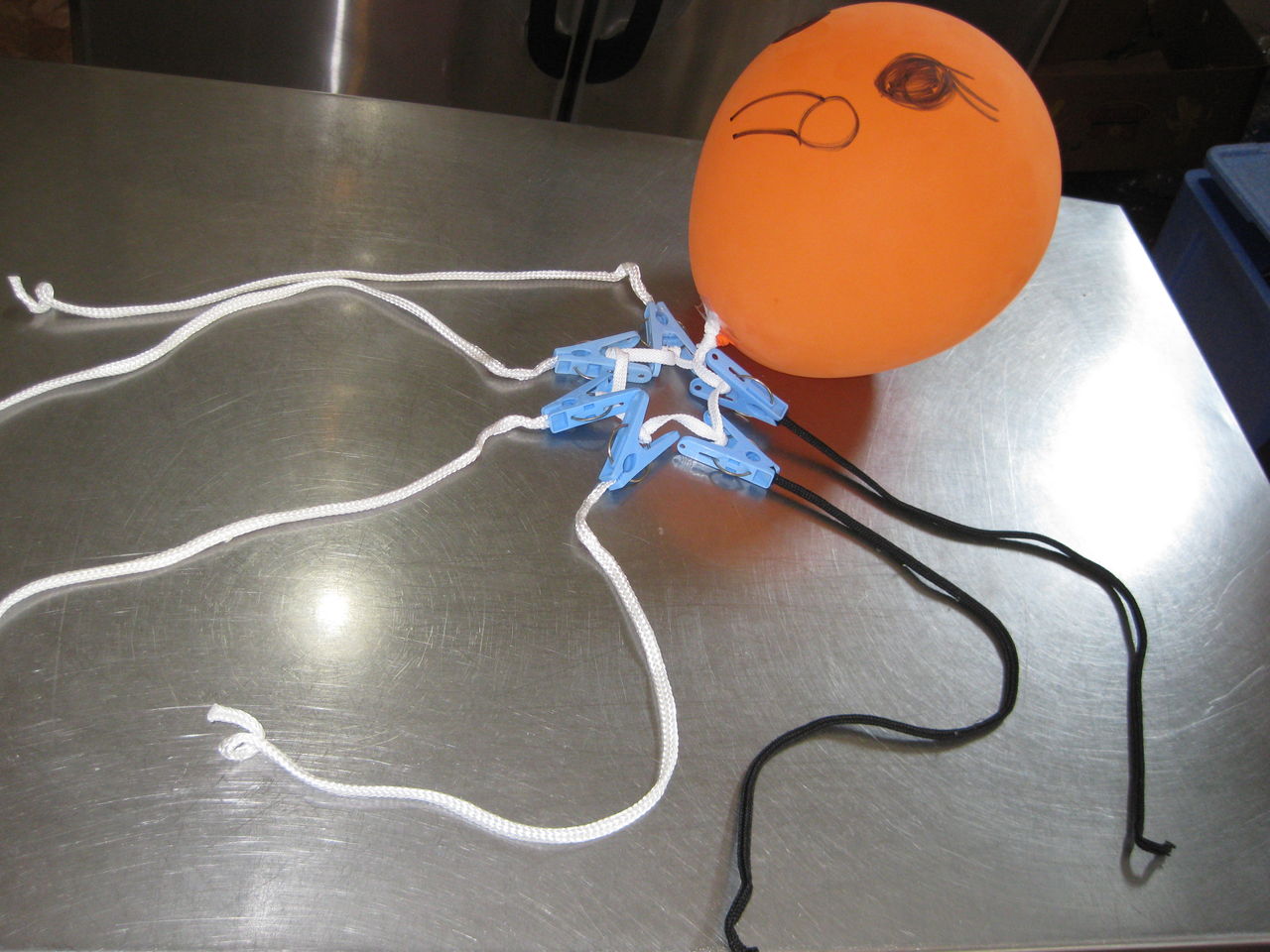 タコのはっちゃん 身近な素材で作る介護レクリエーション タコのはっちゃん 身近な素材で作る介護レクリエーション