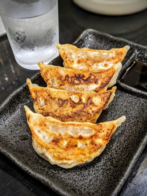 00100trPORTRAIT_00100_BURST20200625181034615_COVER