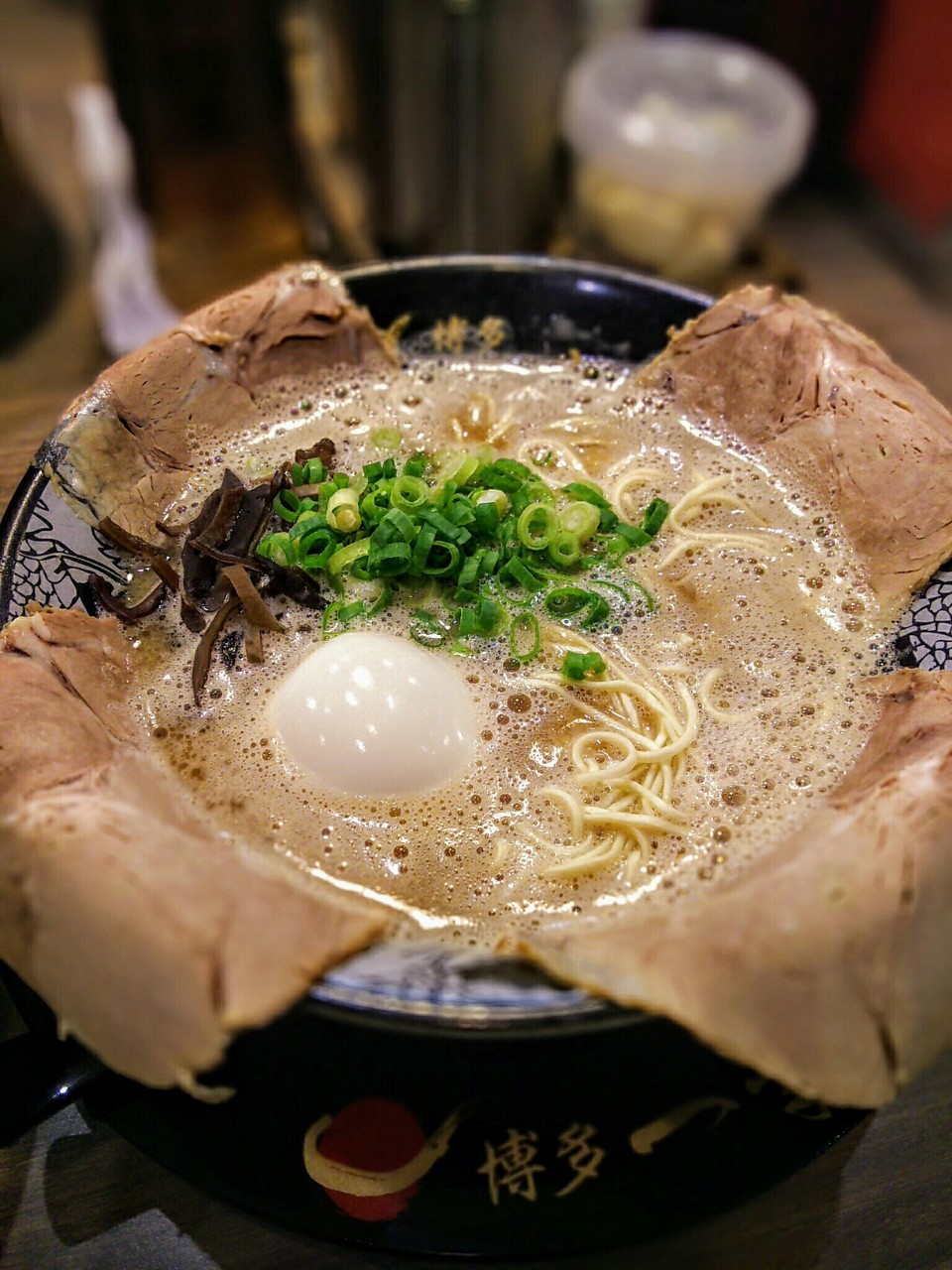 『博多 一幸舎 博多デイトス店』味玉チャーシューメン（福岡県福岡市） 新・愛媛さすらい日記