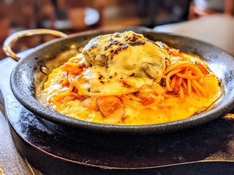 00100trPORTRAIT_00100_BURST20200314114529873_COVER