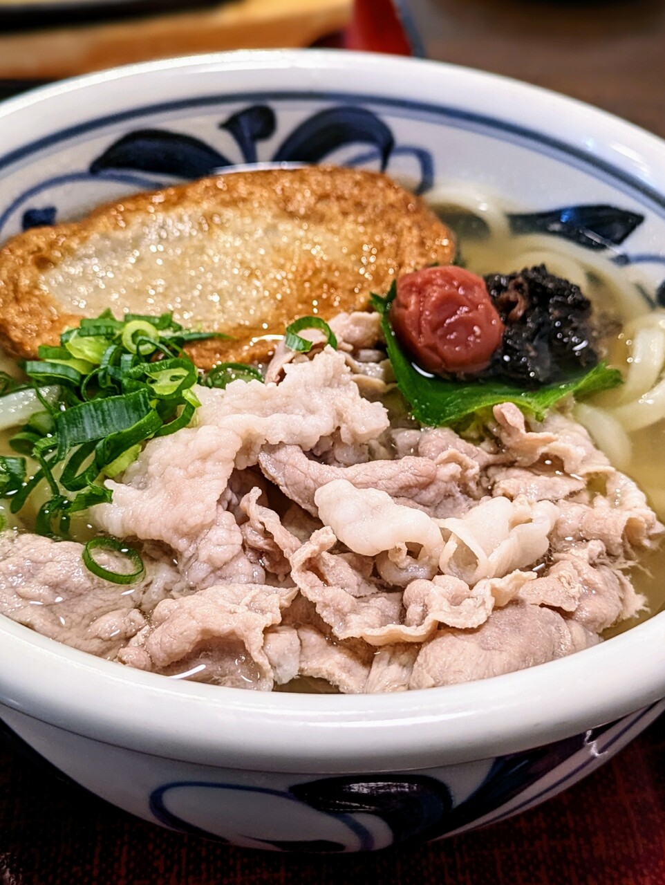 うどん茶屋 北斗 三津店』秋のちらし寿司と愛媛まんさいうどんセット